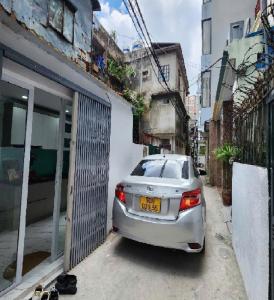 Bán nhà phố Tân Mai, Trương Định DT 33m 5T
